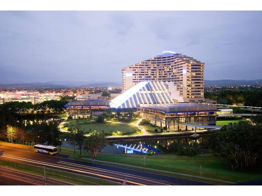 Broadbeach 806 Apartment *